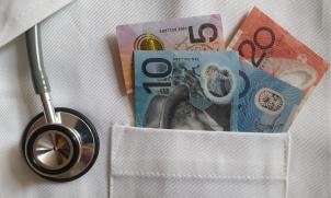 Dr Caroline de Moel-Mandel